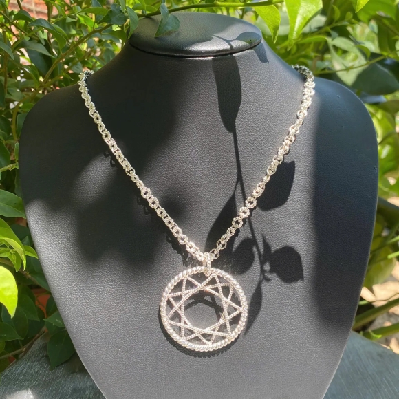 Tesla 369 Star Pendant – 144 MHz Frequency