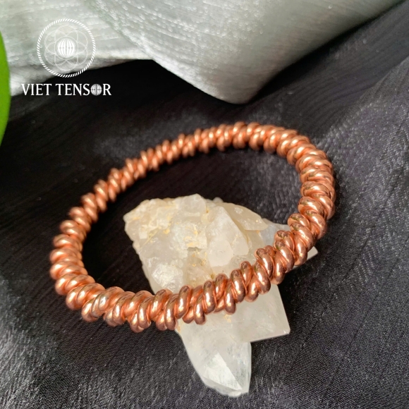 4 round spiral bracelet