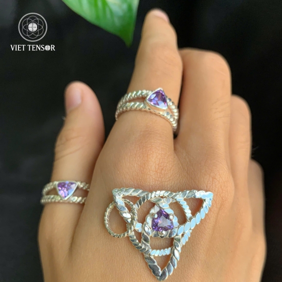 Celtic Tensor Pendant